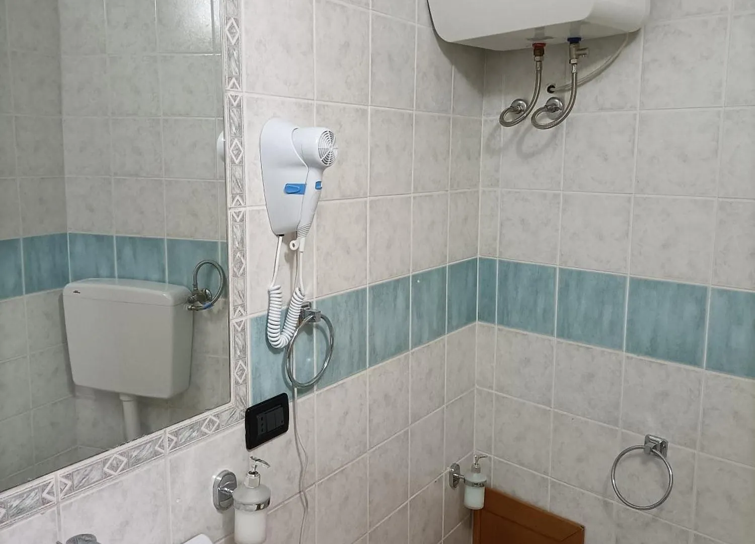 ** Aparthotel 'A Cumerdia - Casa Vacanze Castellammare del Golfo Italy