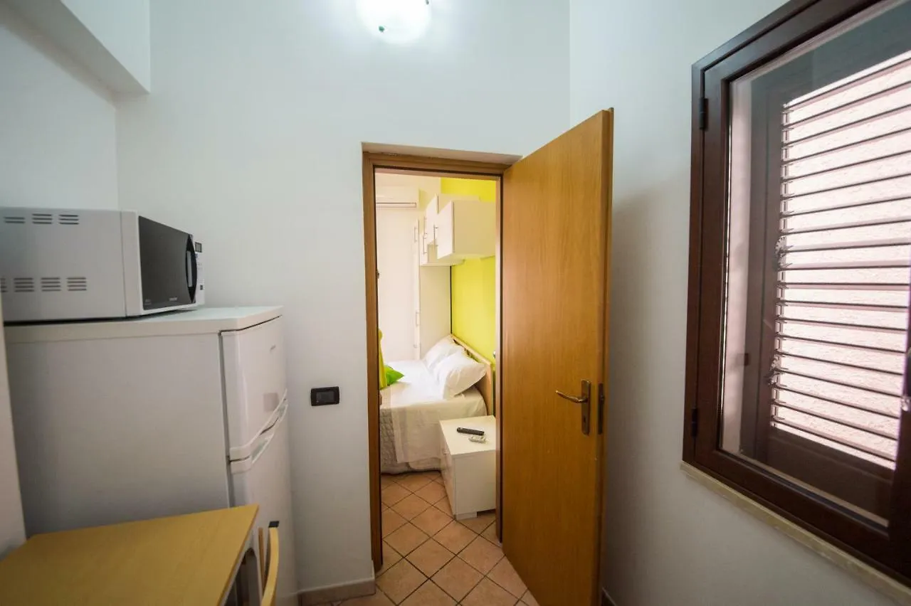 'A Cumerdia - Casa Vacanze Castellammare del Golfo 2*,